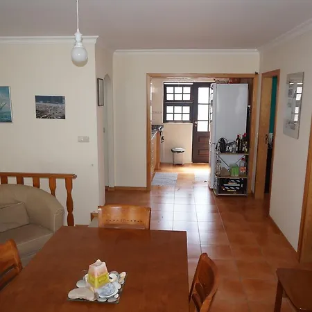 Semesterbostad House Tocha *